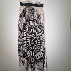 Boho Black and White Patterned Maxi Skirt